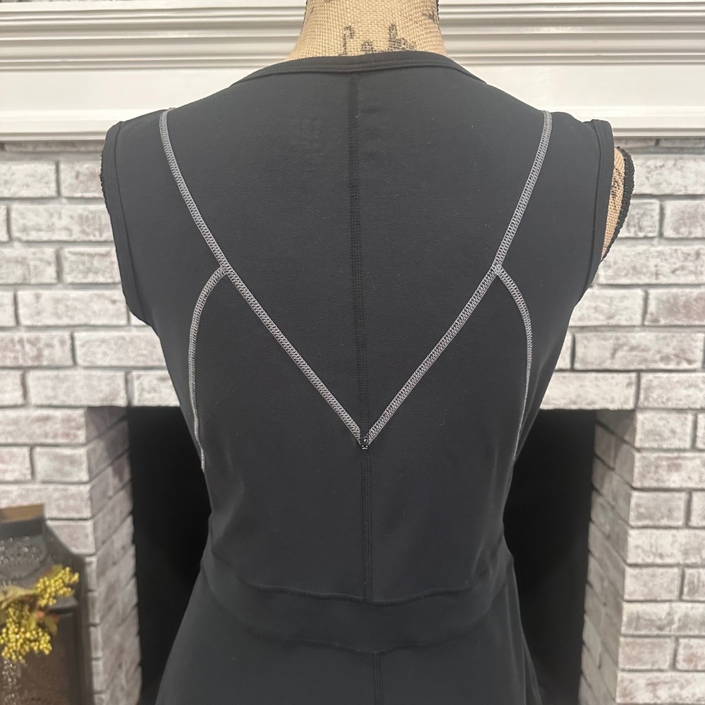 Title Nine Dream Dress Black Sleeveless Athletic Pockets Athleisure Size S Golf - Picture 11 of 11